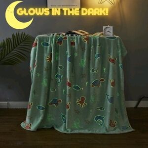 Glow-in-the-Dark Marine Adventure Blanket